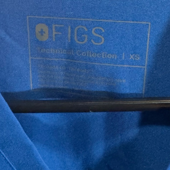 Women’s Figs Technical Collection Royal Blue Scrub Set Top and Bottom Size XS - Picture 3 of 9